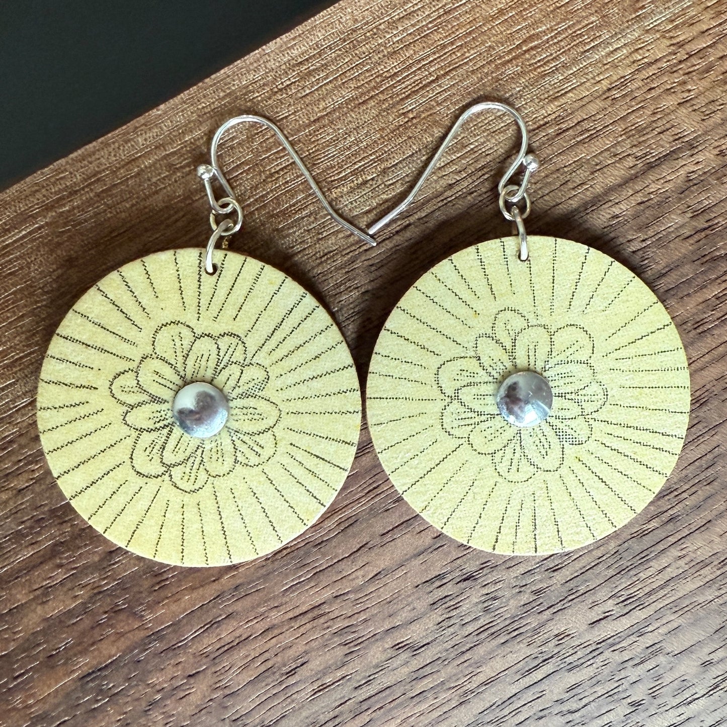 Floral Rays Earrings